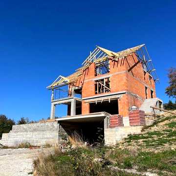 Продаж будинку у Микуличині з панорамою на гори