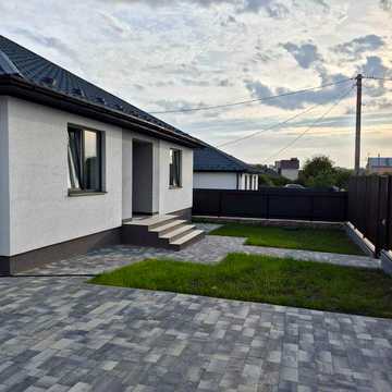 Продаж будинку з ремонтом у Стрижавці 95 кв.м. 3 сотки