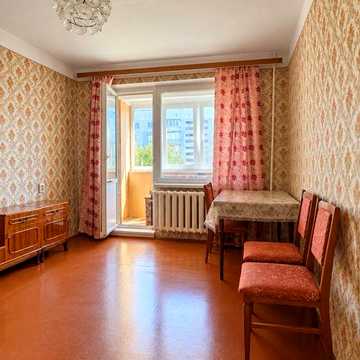 Продається 3х кімнатна, ГОЛОВНА (ТЦ ДЕПОТ), БАЛКОН + ЛОДЖИЯ. Без податку, є відеоогляд!