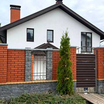 Продаж будинку в Івановичах