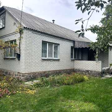 Продаж будинку село Бузуків
