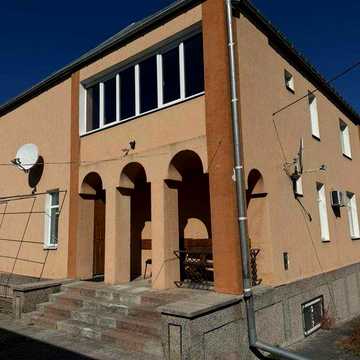 Продаж двоповерхового будинку у Гайсині, можливо по Сертифікату