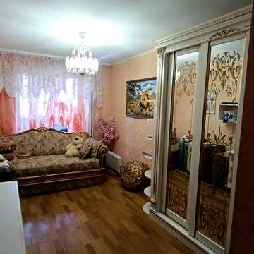 Продам 4 кімнатну квартиру в центрі міста Миргород вул Незалежності ЖК ОСББ