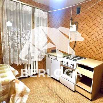 Продаж 1 кім квартири. ЦЕГЛА | ГАЗ | 700-річчя.