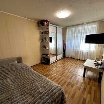 Продам 1 кімнатну квартиру Чугуїв