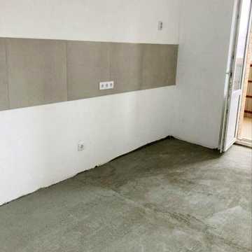 Продаж 2 кім квартири Центральна вулиця