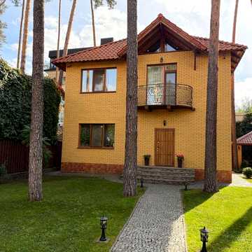 Продаж якісного будинку 160м² біля Центрального парку в Ірпені | 6,5 соток,Індивідуальне газове опалення