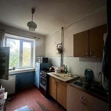 Сади 2 поруч АТБ можна з тваринами