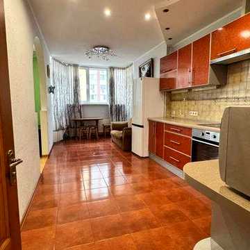 Продам велику 1-кімнатну квартиру з кухнею 15м2