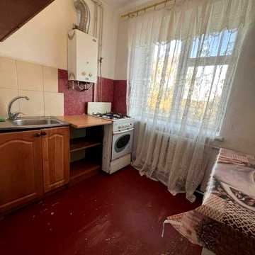 продам однокімнатну квартиру