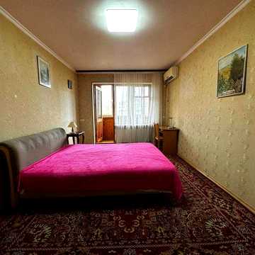 2-кімнатна квартира близько до ринку "Південний".