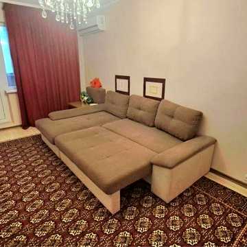 Оренда затишної 2к квартири біля метро