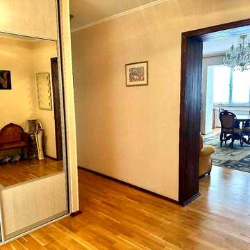 Продаж 4к квартира ремонт метро Печерська бульвар Лесі Українки 21А р-н Печерськ