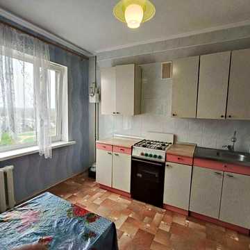 Оренда 2-кімнатної квартири роздільного планування, вул. Водограйна