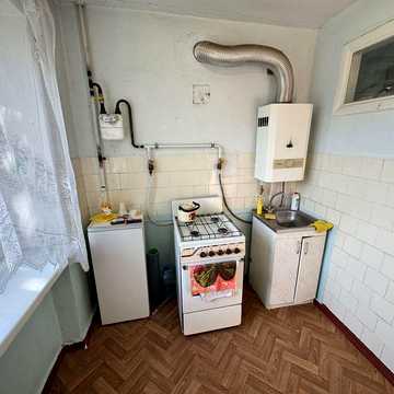 Продается 2кк ЮТЗ