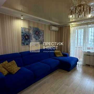 Продаж 3-кімнатної квартири з меблями і технікою Робітнича 19