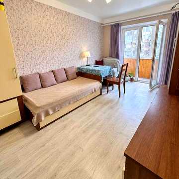 Затишна 3-кімнатна квартира по вул. Бориса Мартоса 4Б! метро Лівобережна