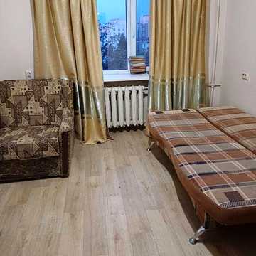 Срочно сдам 1 комнату в Общежитии в районе Севастопольской пл.
