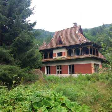 Продаж будинку в мальовничому місці Карпат.