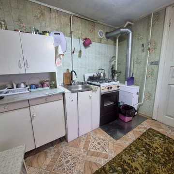 сдам  дом р-н Онко центра 7000гр