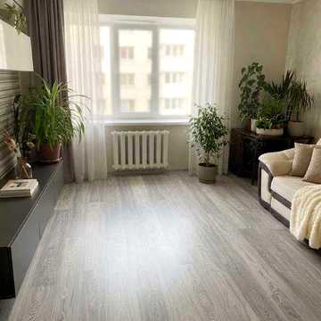 Продаж 2 кімнатної квартири 4/9 пов. Ремонт. Цегла. Мотель №12774