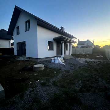 Продаж 4к Дім 6-й Леоніда Каденюка провулок