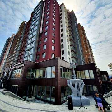 Продам  однокімнатну квартиру в центрі міста ЖК Княгинин