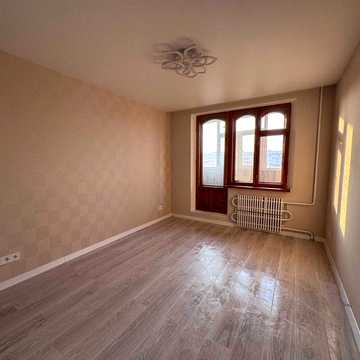 Продам 3-кімнатну квартиру на Олексіївці, метро Перемога, будинок 70, власник