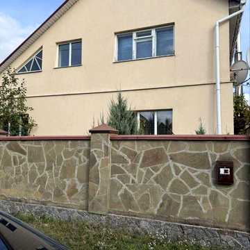 Двоповерховий дім , 161 кв м, м. Охтирка