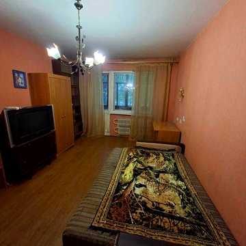 Продам 1-к.квартиру, Центр, ул.Космическая, метро Научная