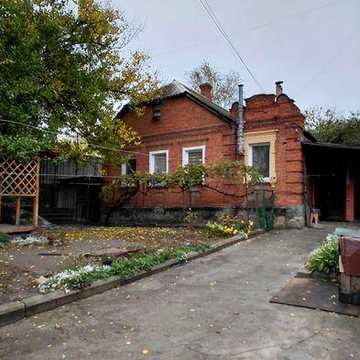 Продаж затишного, окремого цегляного будинку