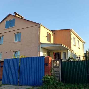 Продам будинок с Вінницькі Хутори біля лісу
