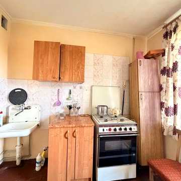 продам 1 к квартиру на Харківській