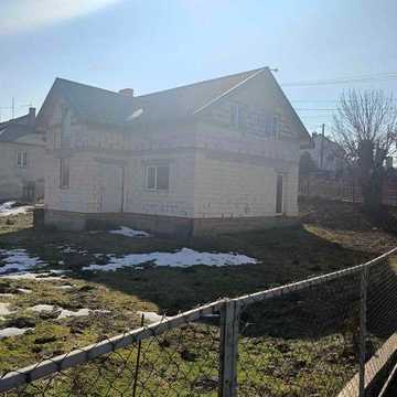 Продаж сучасного будинку в смт Івано-Франкове