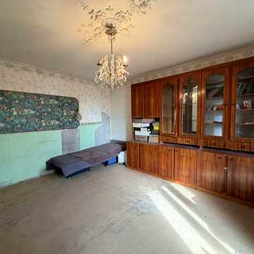 продам 2х ком квартиру