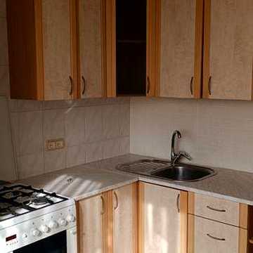 Здам. 1 кімнатна.  Поповича 18