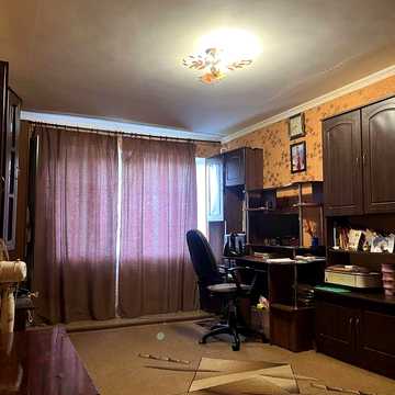 Продаю двохкімнатну квартиру