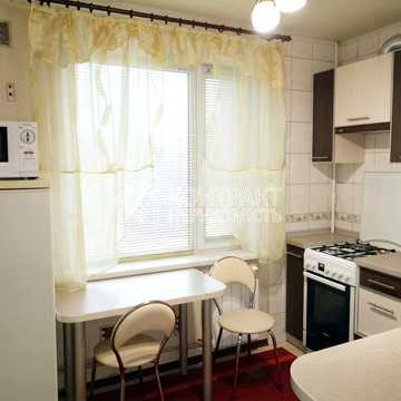 Оренда 1-к.кв вул. Державінська 2, метро Метробудівників