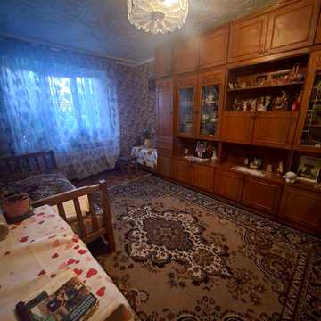 3 х кімнатна квартира малосімейного типу з окремим входом