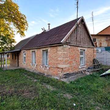 Будинок з земельною ділянкою 12 соток  (Бородинський р-н)