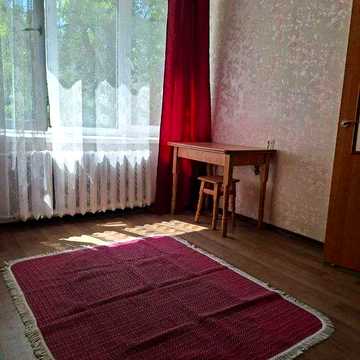 Продам 1 к квартиру, Ідзиковських 17, в хорошому стані