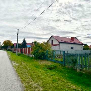 Продаж будинку в передмісті Львова с. Полянка ( Ставчани )