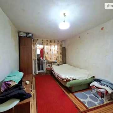 Продаж 1к Квартира Універсальна вулиця