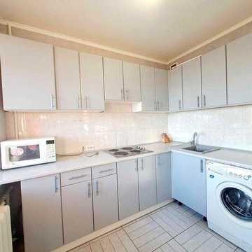 Куліша 11, м Лівобережна 15 хв , 1к, є бойлер.