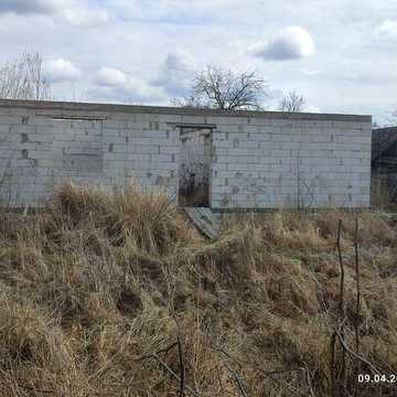 Продам незавершене будівництво.