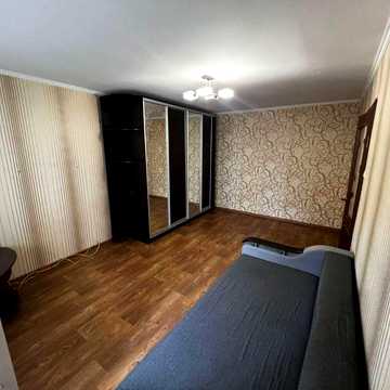 1 км кв Центр Ковальського