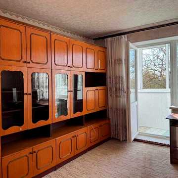 Терміновий продаж 2-х кімнатної квартири в Чугуєві,  поліпшеного планування!