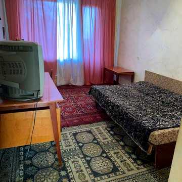 Продам  свою 3кімнатну квартиру, м.Харків ,сел.Жуковського. ЖК Жуковського 1