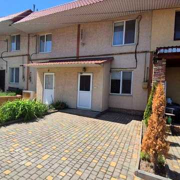 Продам 3-кімнатний таунхаус у с. Олександрівка (Чорноморськ) вул.Центральна