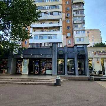 Продам 3-х квартиру на вул. Ак. Короєва, в центрі Таїрова! (3-369-564)
